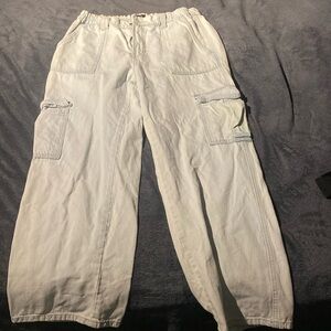 Cute light blue mom jeans